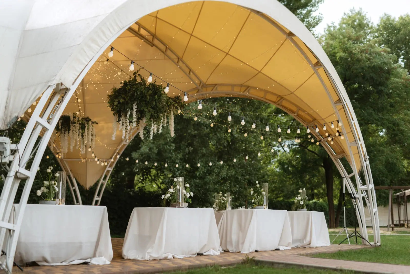 Las-5-tendencias-de-decoración-en-los-eventos-más-populares-en-2023 Ideática Gourmet
