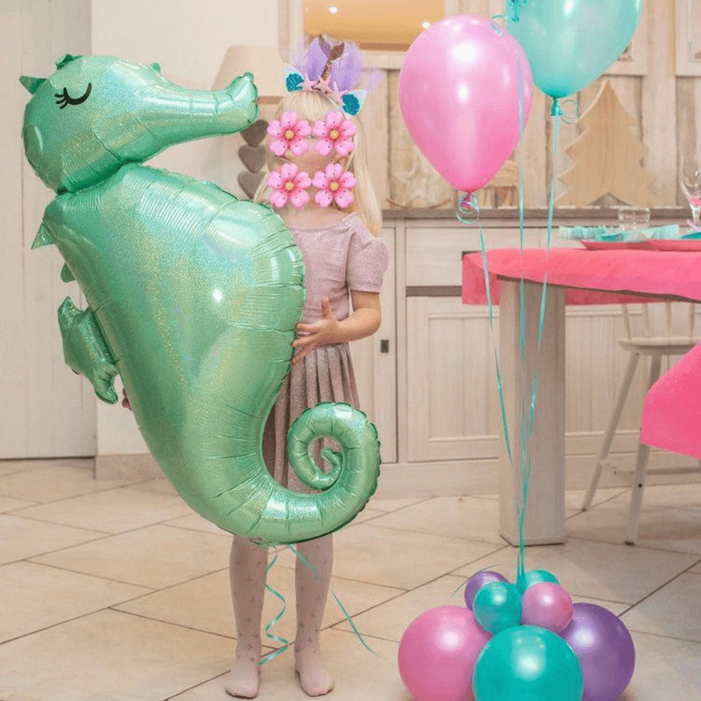 Globo Metálico de Caballito de Mar Brillante Grande para Fiestas y Cumpleaños 38 / 97 cm 1 pza Ideática Gourmet