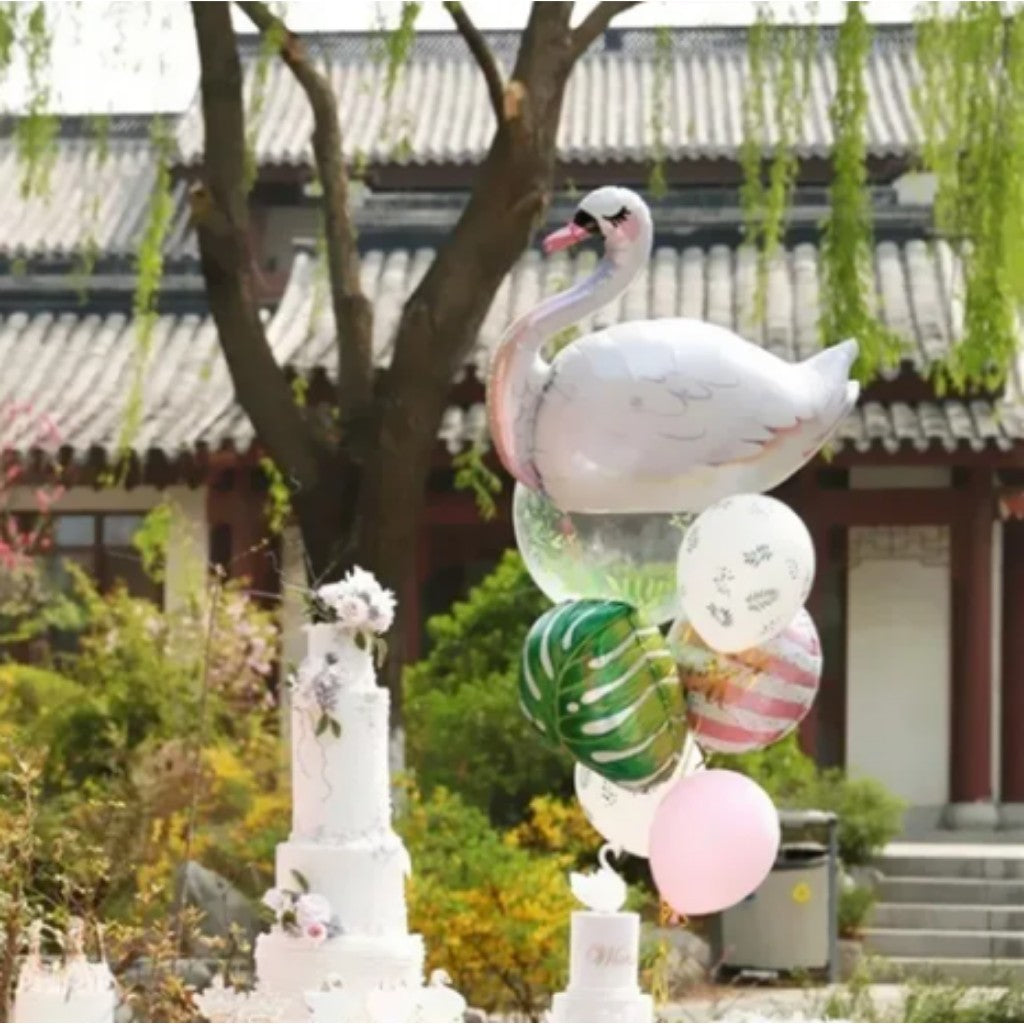 Globo Metálico de Cisne Blanco Grande para Fiestas y Cumpleaños 35 / 89 cm 1 pza Ideática Gourmet