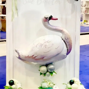 Globo Metálico de Cisne Blanco Grande para Fiestas y Cumpleaños 35 / 89 cm 1 pza Ideática Gourmet