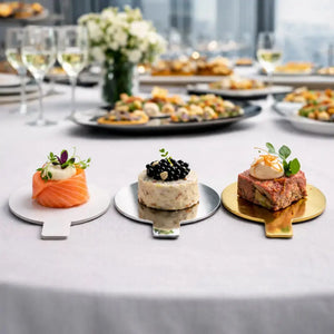 Platito Charolita o Base Redonda con Asa de Carton Laminado para Canapes o Postres Catering 50 pzas RP