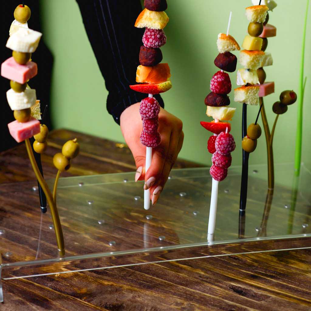 Charola o Base para Brochetas Postre de Acrilico Candy Bar Catering 32 Hoyos IA